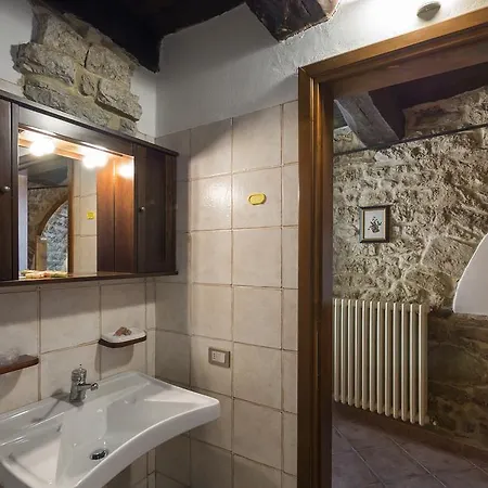 Monte Acuto Farm stay